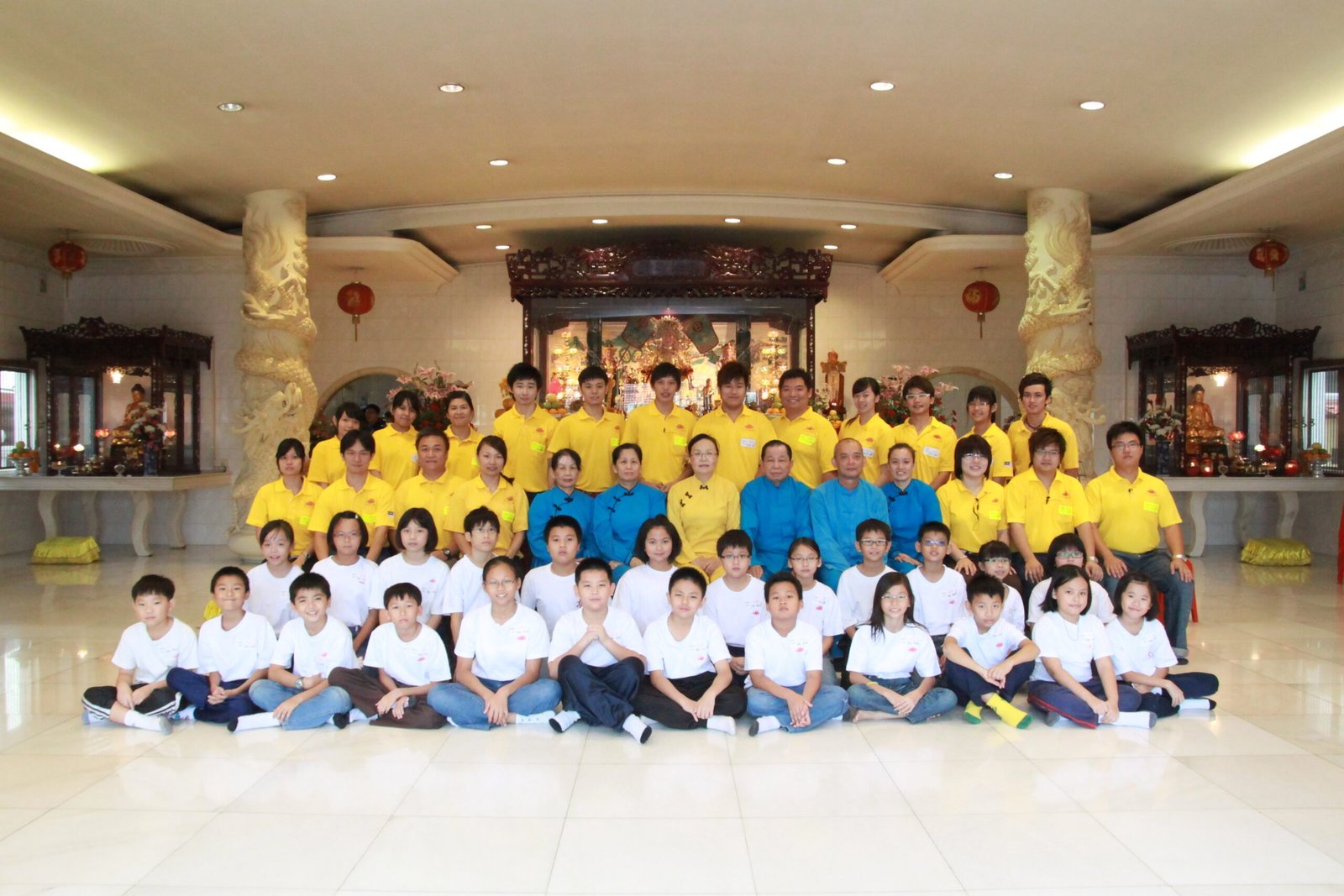2010 年慈惠兒童成長營活動照片預覽